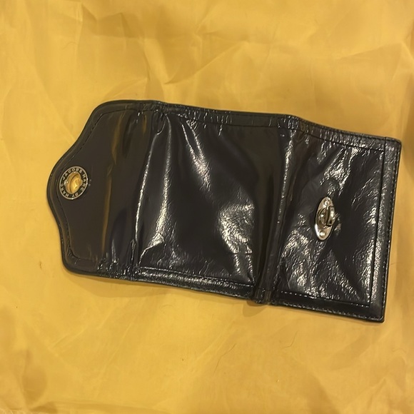 Marc Marc Jacob’s turn lock wallet - Picture 5 of 8